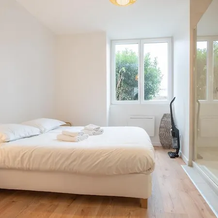 Apartment Very For 2 People, Le Macon Park Free *